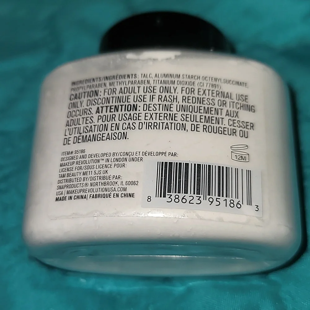Makeup‎ Revolution Loose Baking Powder - Ghost / Fantome White Translucent New